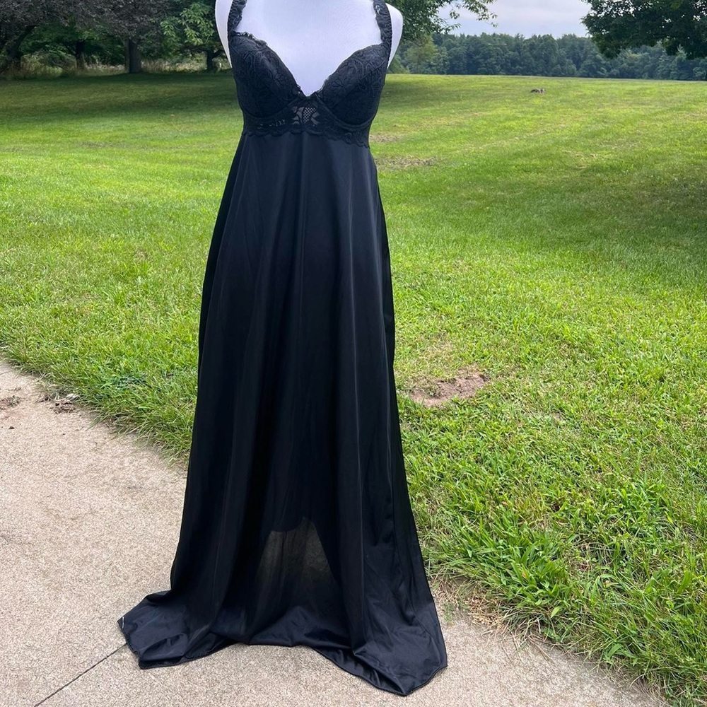 Elegant Black Evening Gown